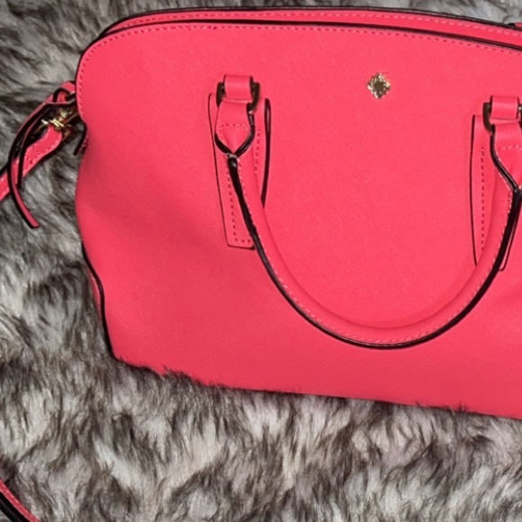 Crown & Ivy Gorgeous Pink/corral Handbag/ crossbody - Picture 2 of 8